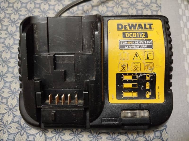 DeWalt ON original charger &  18V impact on conditions 0