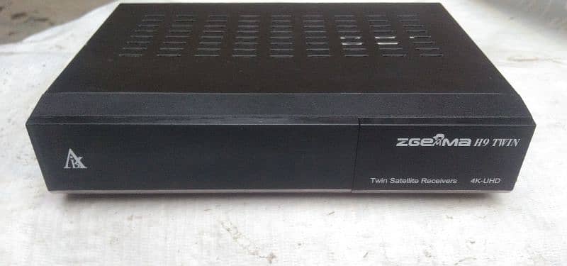 Zgemma H9 Twin Linux Receiver 1