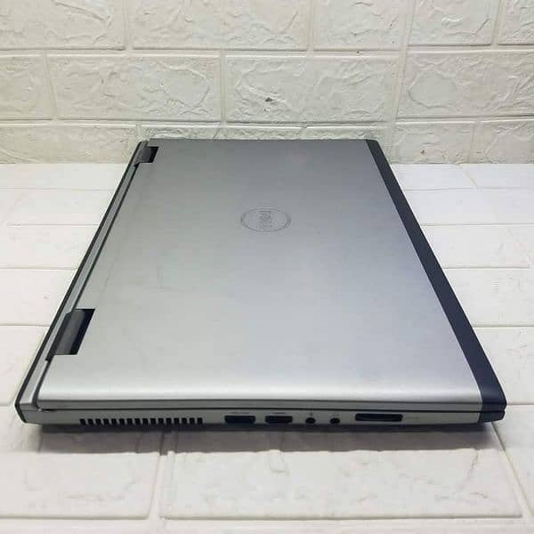 17 Inch Display Dell Vostro Core i5 2nd Gen 1GB ATI Dedicated Card 4