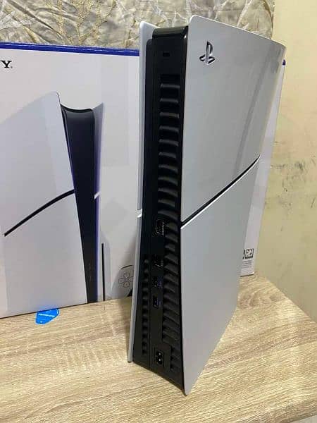 PS5 SLIM 1TB DISK AUDITION UK =  Watsapp. 03223732876 0