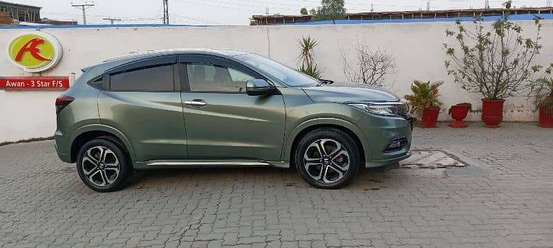 Honda Vezel 2019 12