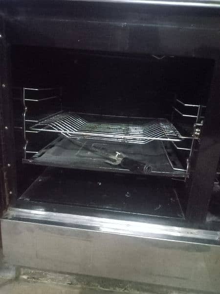 Gas oven 2