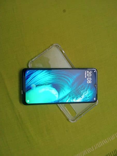 vivo s1 8/256 7