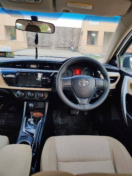 Toyota Corolla Altis Cvti 1.8 Cruistonic 9