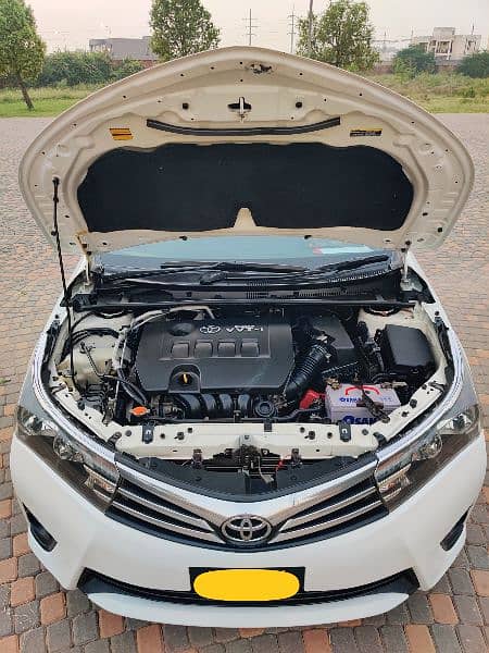 Toyota Corolla Altis Cvti 1.8 Cruistonic 12