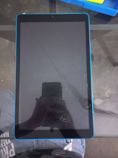 Alcatel imported tab 10inch  display broken only 1