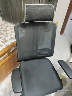 ergonomic chair urgent sale