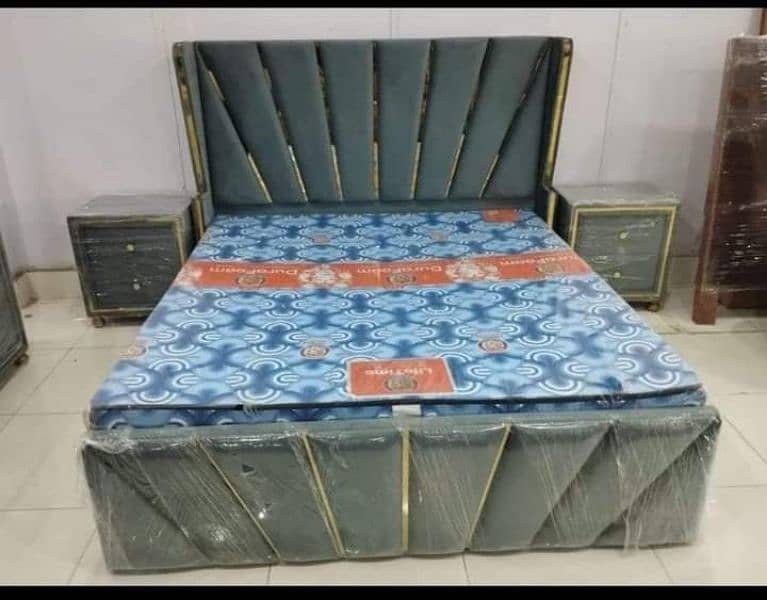 full poshish king size double bed with 2 side tables   0327 6047814 3