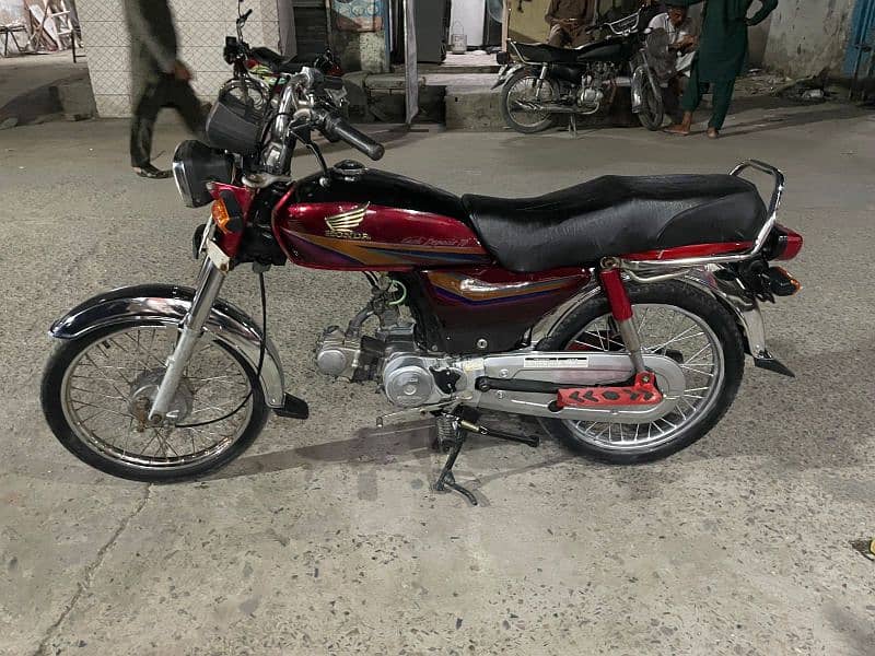 honda CD 70 good condition engine pack 1