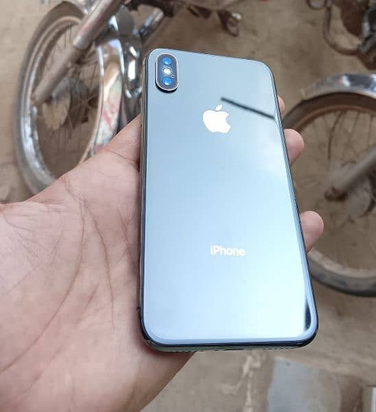 iPhone x PTA approved with box/cable 64GB 0