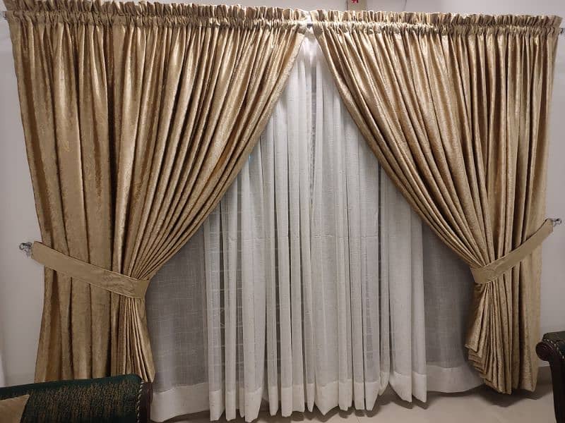 Brand New Curtains - Golden 0