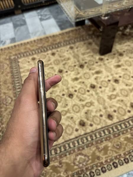 iphone xs 64 3