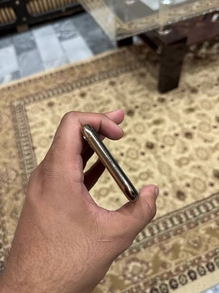 iphone xs 64 4