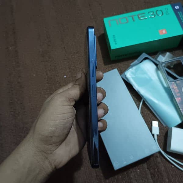 Urgent Sale 16+256  Infinix note 30 pro 1