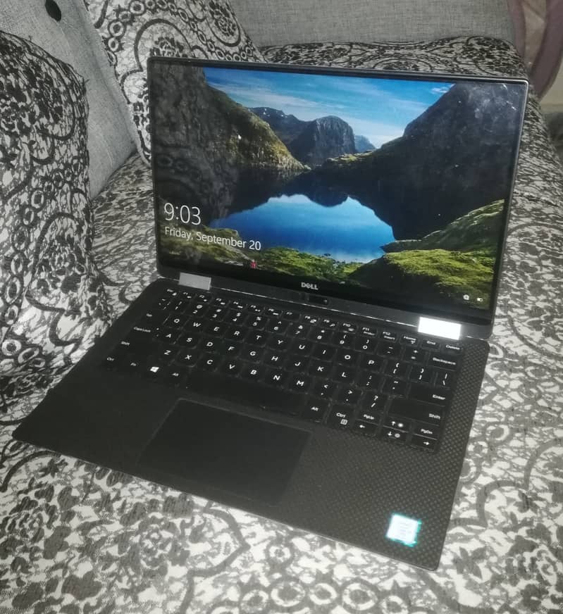 Laptop Dell XPS-13 9365 TouchScreen Core i7 7th Gen 0