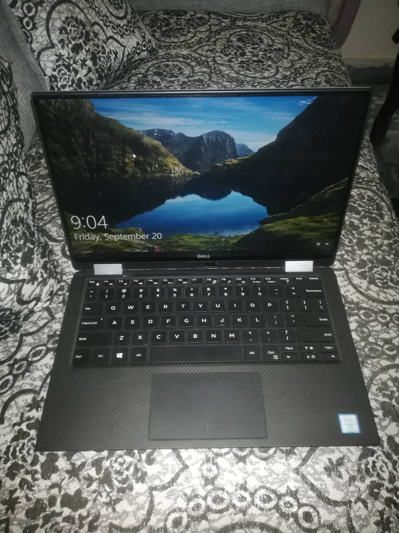 Laptop Dell XPS-13 9365 TouchScreen Core i7 7th Gen 5