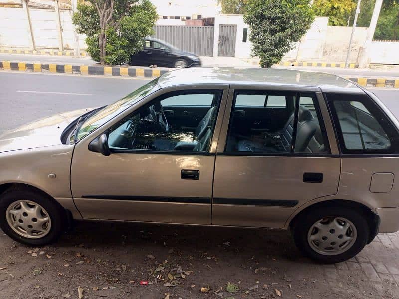 Suzuki Cultus VXR 2015 4