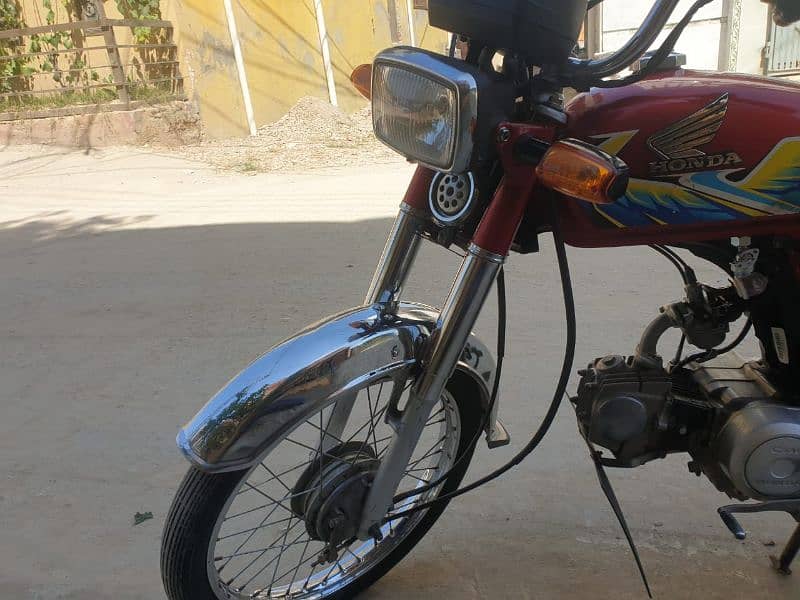 Honda CD70 model 2021 9/10 Condition 8