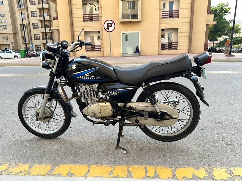 suzuki GS 150cc 2