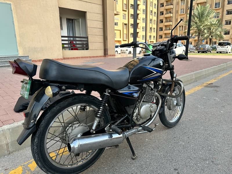 suzuki GS 150cc 3