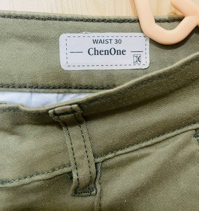 Chenone | Soft Olive Color Pant | Women 2