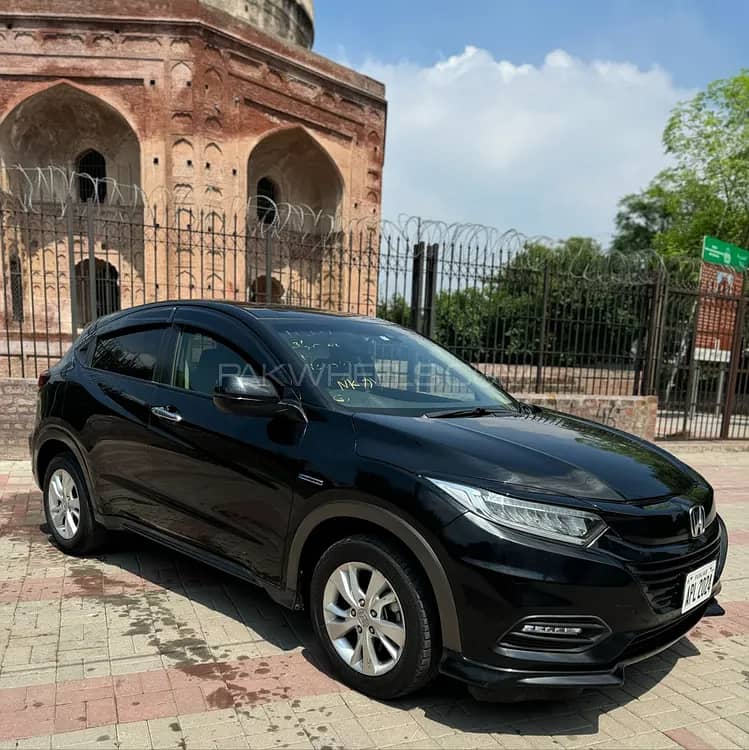 Honda Vezel 2019 hybrid X 4