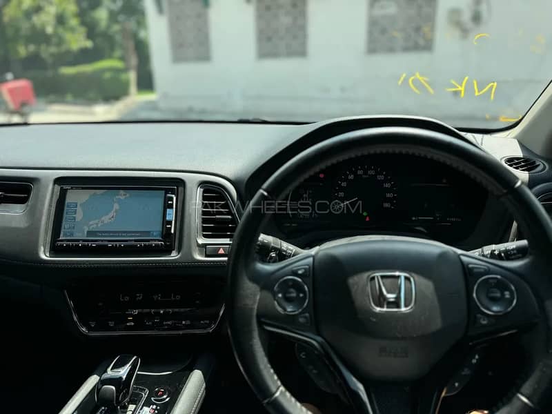 Honda Vezel 2019 hybrid X 6