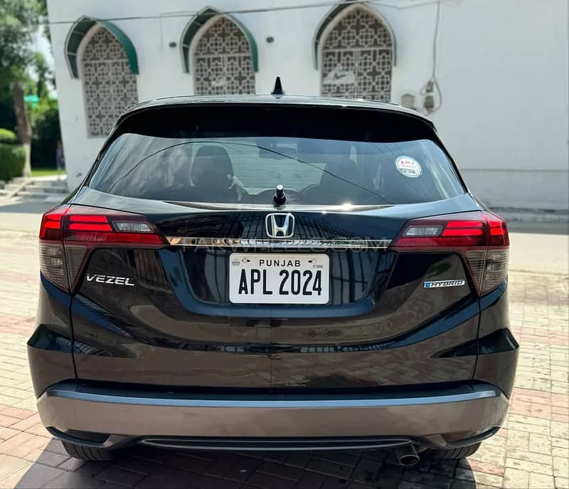 Honda Vezel 2019 hybrid X 13