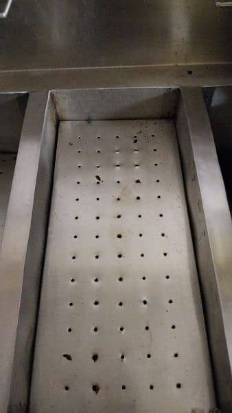 fryer and 16 litter hotplate condition 10/9 6