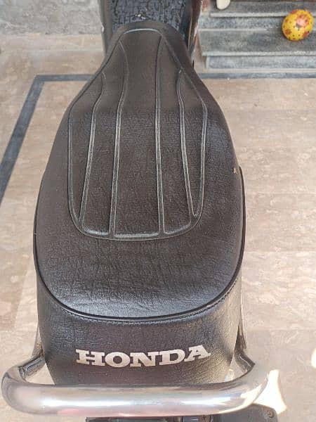 Honda cd 70 total Geneuin urgent for sale 15