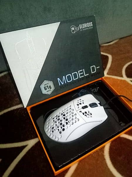 Glorious Model D- | Gaming Mouse | 6 month warranty | With box 1