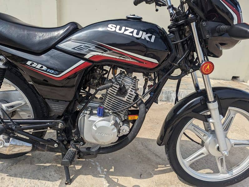 Suzuki GD 110 cc 2020 model Karachi registered 0