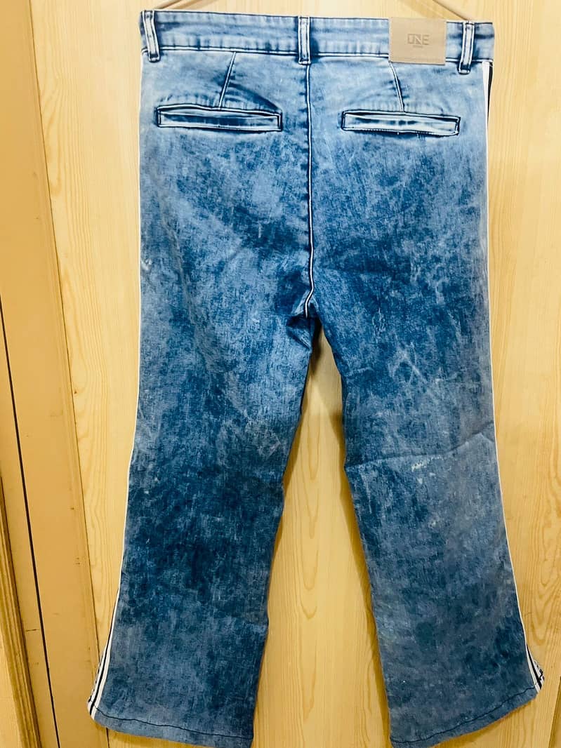 ONE | Wide Leg Blue Jeans | Women 1