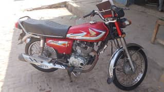 Honda 125 good condition available good price