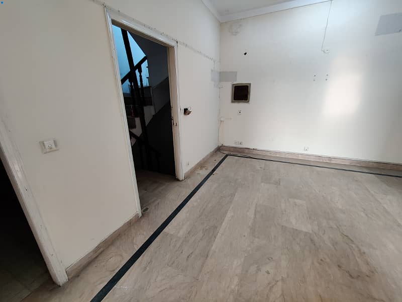 4 Marla 2nd Floor For Rent In DHA Phase 2,Block T,Pakistan,Punjab,Lahore 32