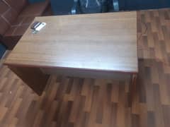 Office executive table