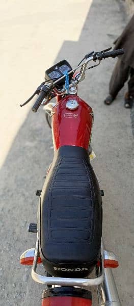 Honda 125   1997 model 3