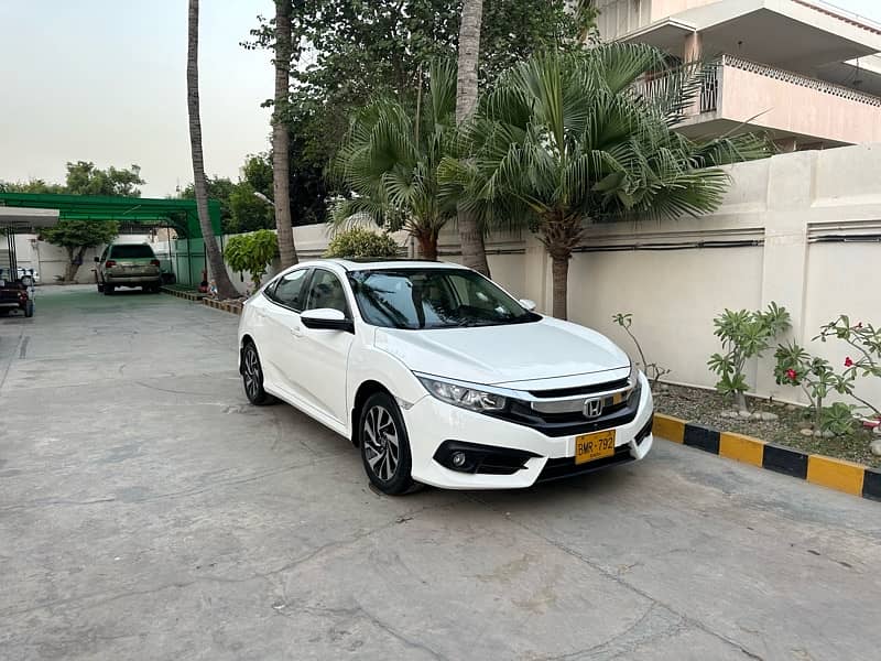 Honda Civic 2018 1.8 Vti Oriel Prosmatec UG NAV 46000km Extraordinary 0