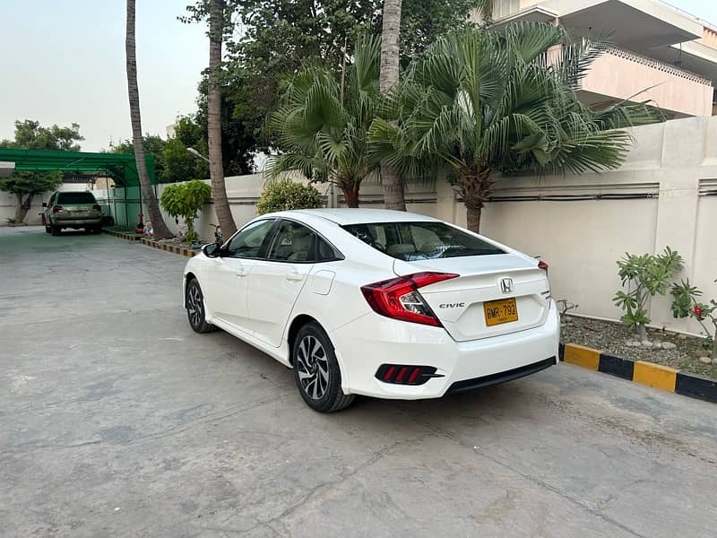 Honda Civic 2018 1.8 Vti Oriel Prosmatec UG NAV 46000km Extraordinary 6