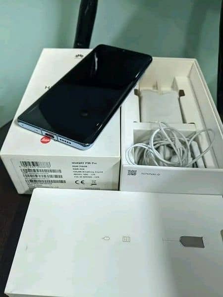 Huawei p30 8 GB ram 256 GB memory 03167133993 0