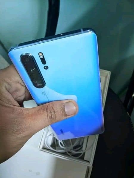 Huawei p30 8 GB ram 256 GB memory 03167133993 1