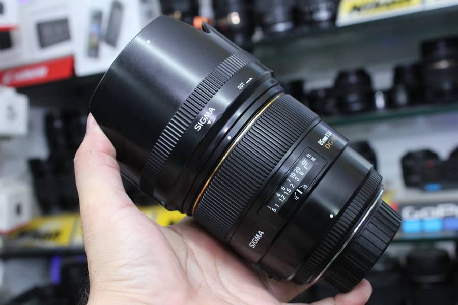 Sigma 85mm 1.4 DG Lens (Nikon) 0