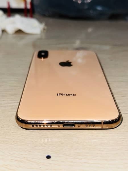 iphone xs 64gb gold pta approved 5