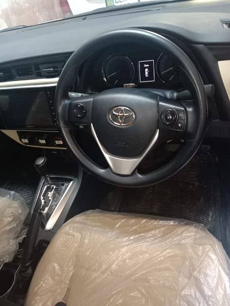 Toyota Corolla Altis 2021 4