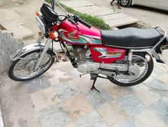 Honda 125cc 2023 model in good and ganiun condition