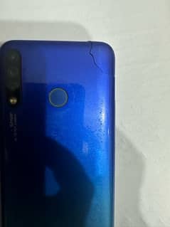 Tecno Spark 4 all ok back cover crack 3/32gb