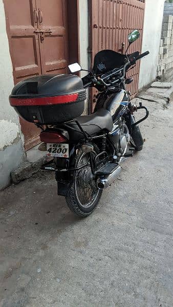 Suzuki gs 150 4