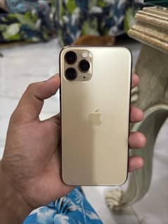 I phone 11 pro 64 gb / Gold PTA approved