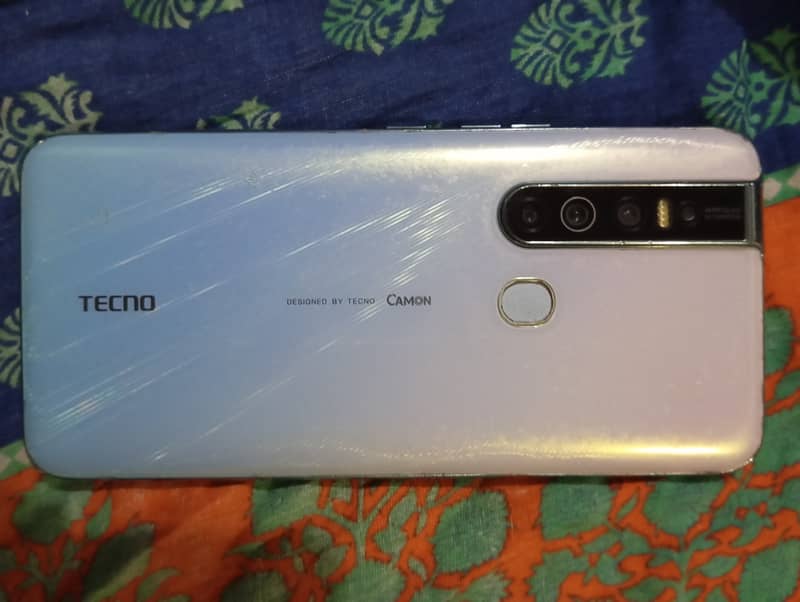 TECNO CAMON 15 PRO 7