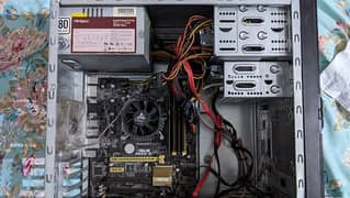 Whole pc with i5 4690 and rx 580 8 gb. read ad